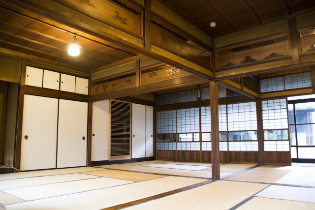 �Ö���,��炵